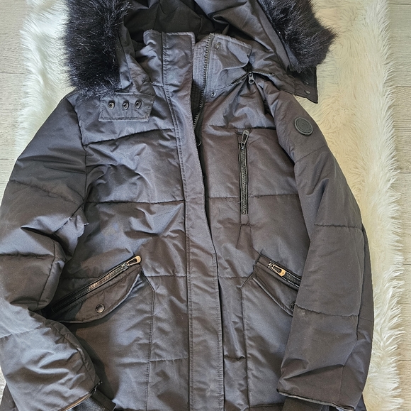 Beautiful long warm winter coat lots of pockets - Picture 9 of 9